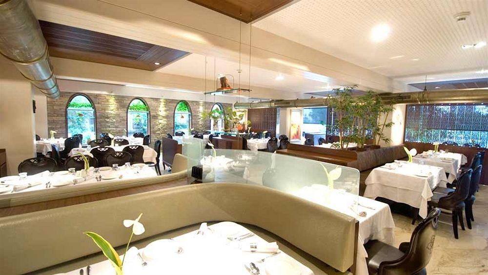 Sai Palace Hotel Мумбаї Екстер'єр фото