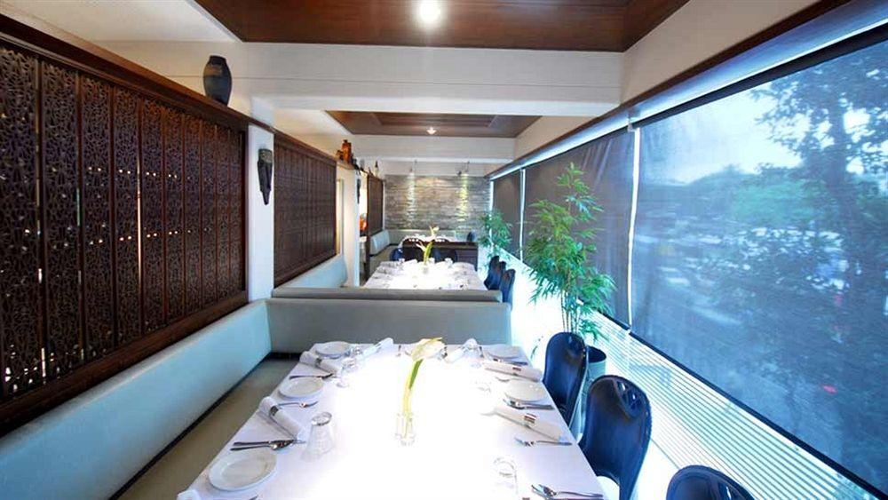 Sai Palace Hotel Мумбаї Екстер'єр фото