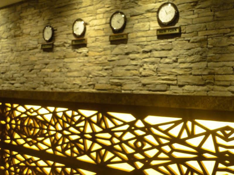 Sai Palace Hotel Мумбаї Екстер'єр фото